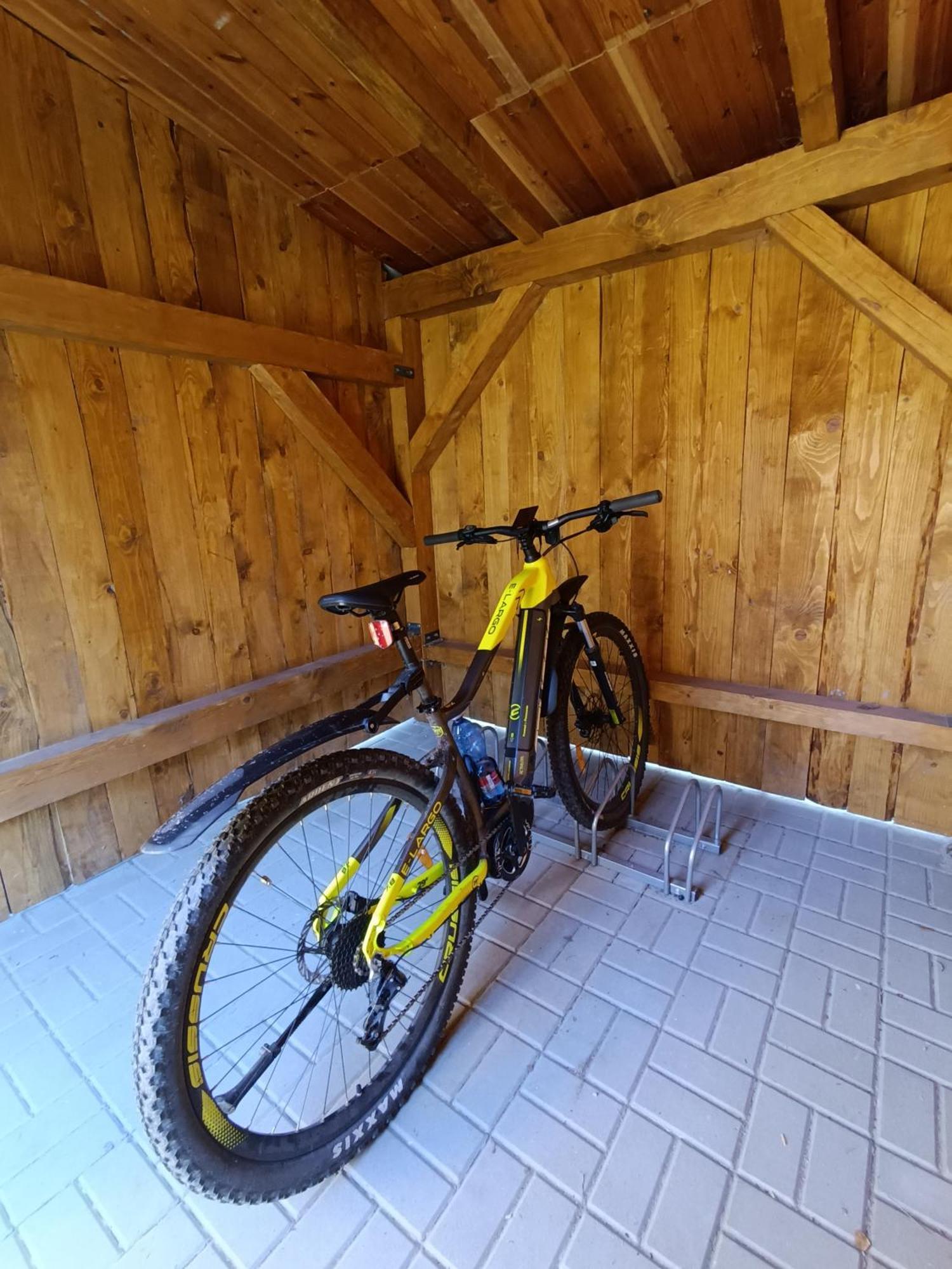 Klidna Lokalita Na Kraji Lesa, Cely Dum S Uschovnu Kol Villa Nova Bystrice Exterior photo