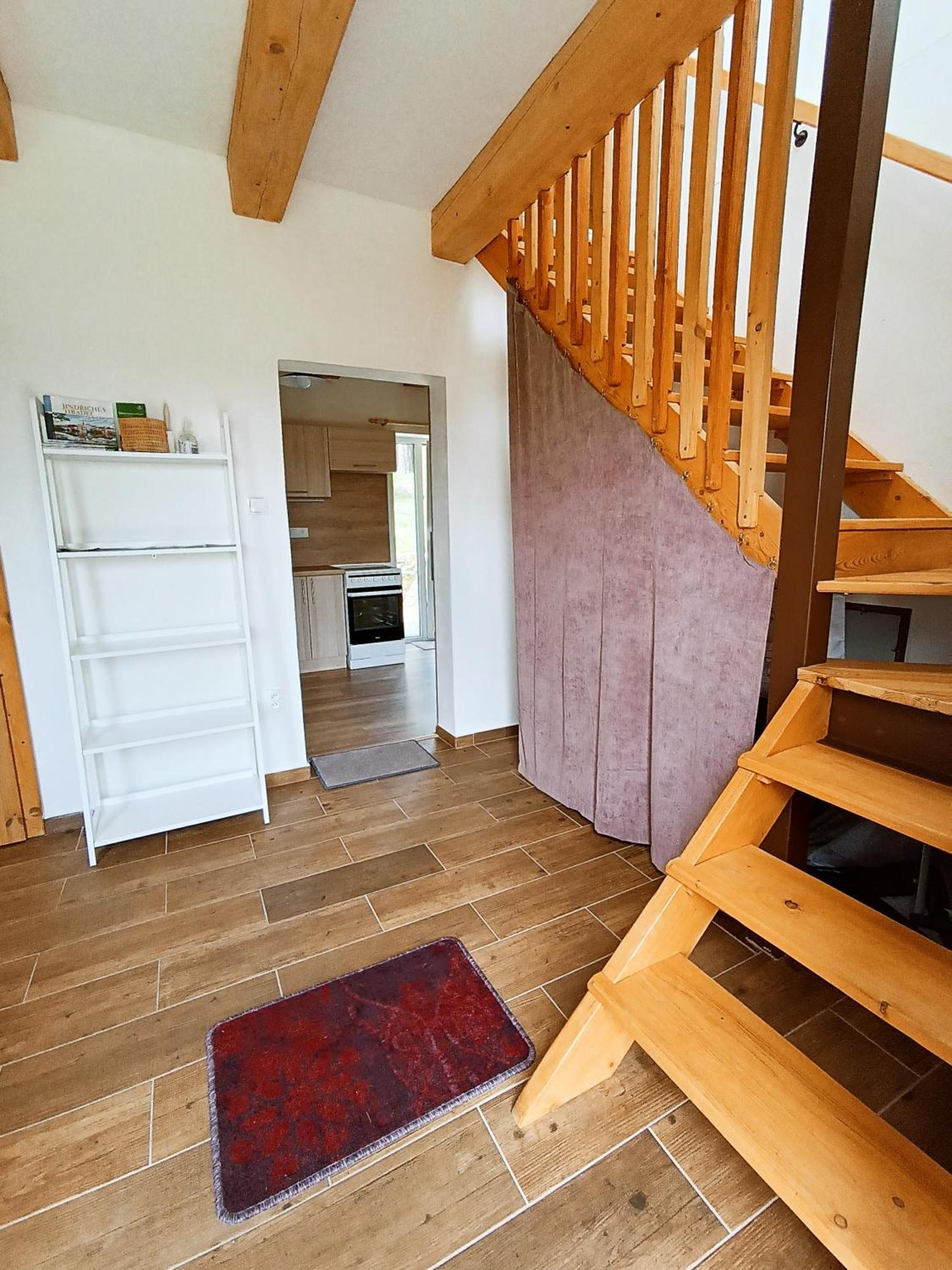 Klidna Lokalita Na Kraji Lesa, Cely Dum S Uschovnu Kol Villa Nova Bystrice Exterior photo